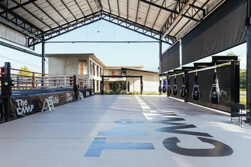The Camp Muay Thai Resort And Academy 清邁 外观 照片